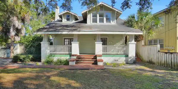 1709 RIVER RD