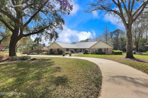 7940 LITTLE FOX LN