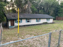 305 RAINBOW DR