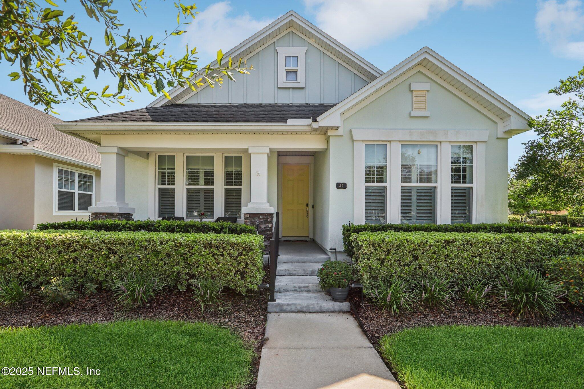 Image 1: Welcome to 44 Weston Circle!