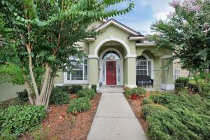 13863 DEVAN LEE DR N