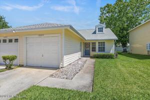12005 MEADOWVIEW DR S