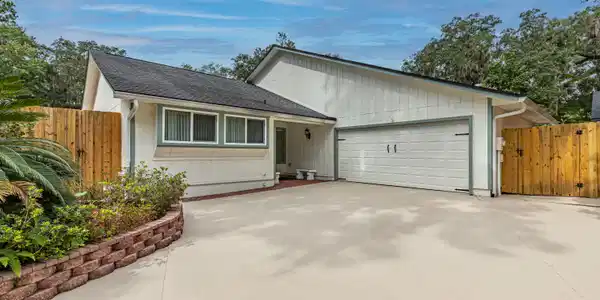 2459 CYPRESS SPRINGS RD