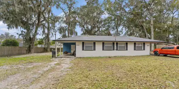 1256 HICKORY COVE LN