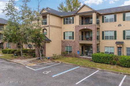 7800 POINT MEADOWS Drive