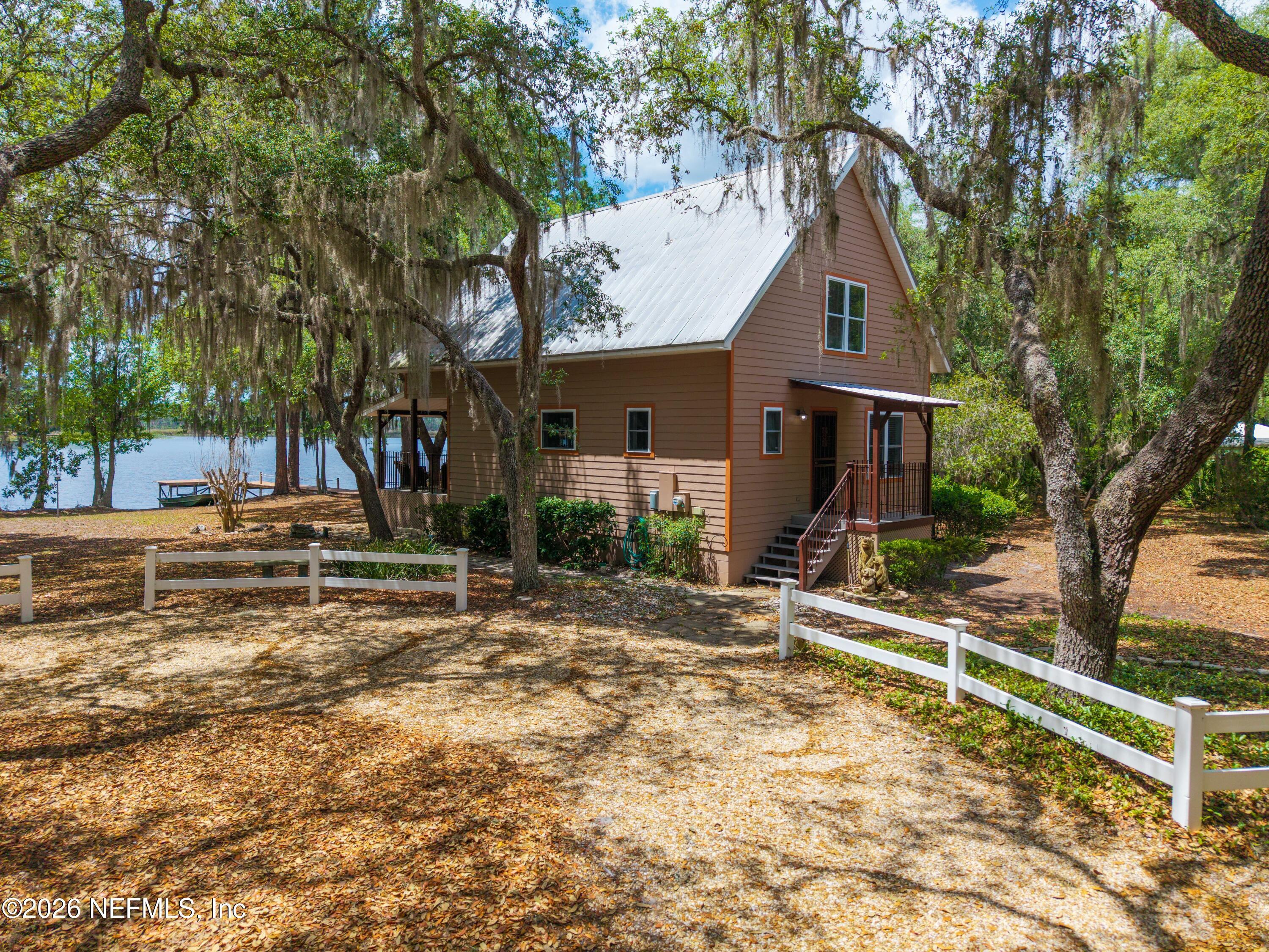 Image 1: 150 Indian Lakes Rd, Hawthorne, FL