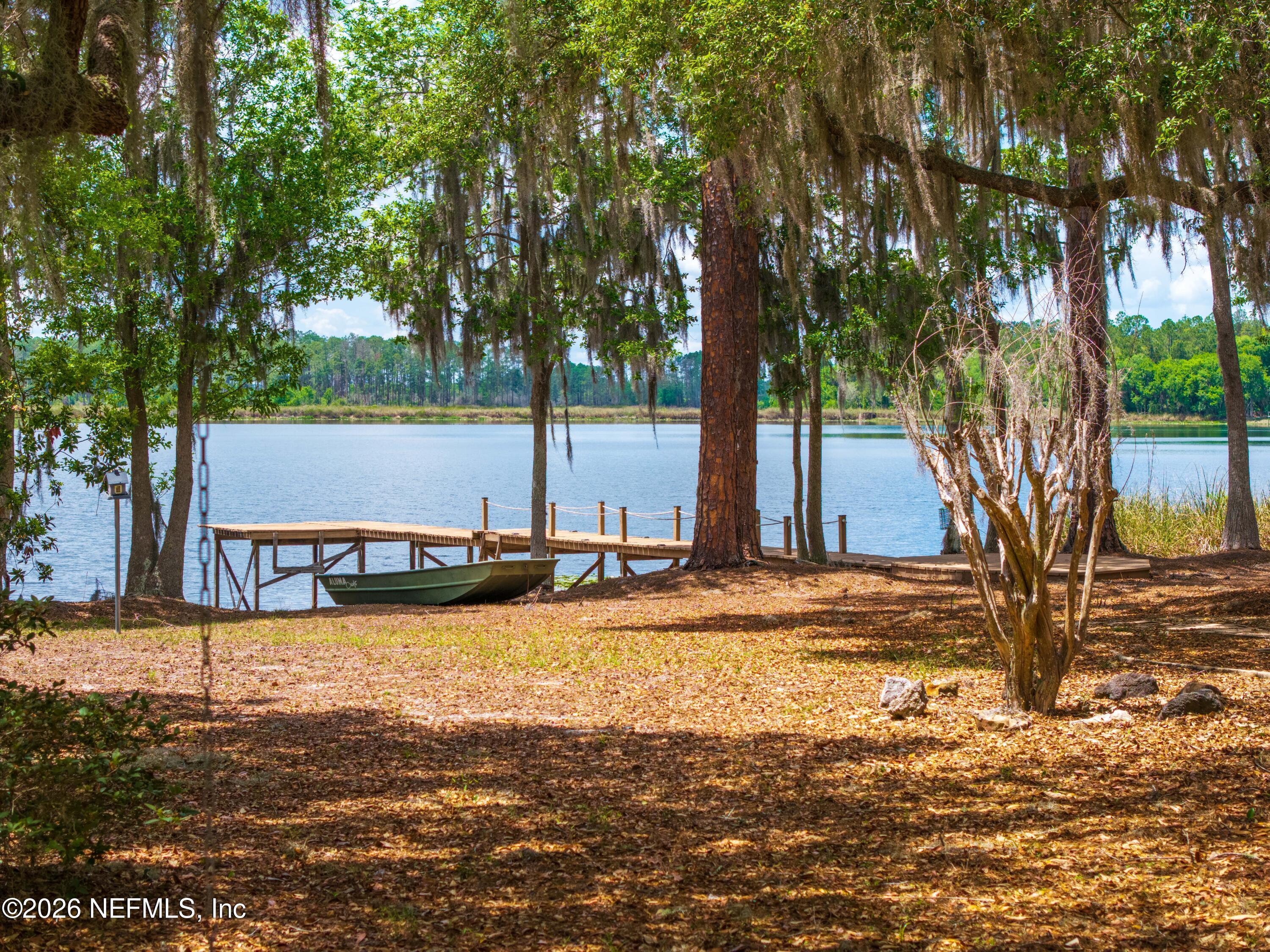 Image 2: 150 Indian Lakes Rd, Hawthorne, FL