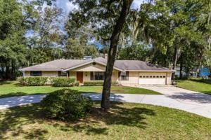 867 ARTHUR MOORE DR