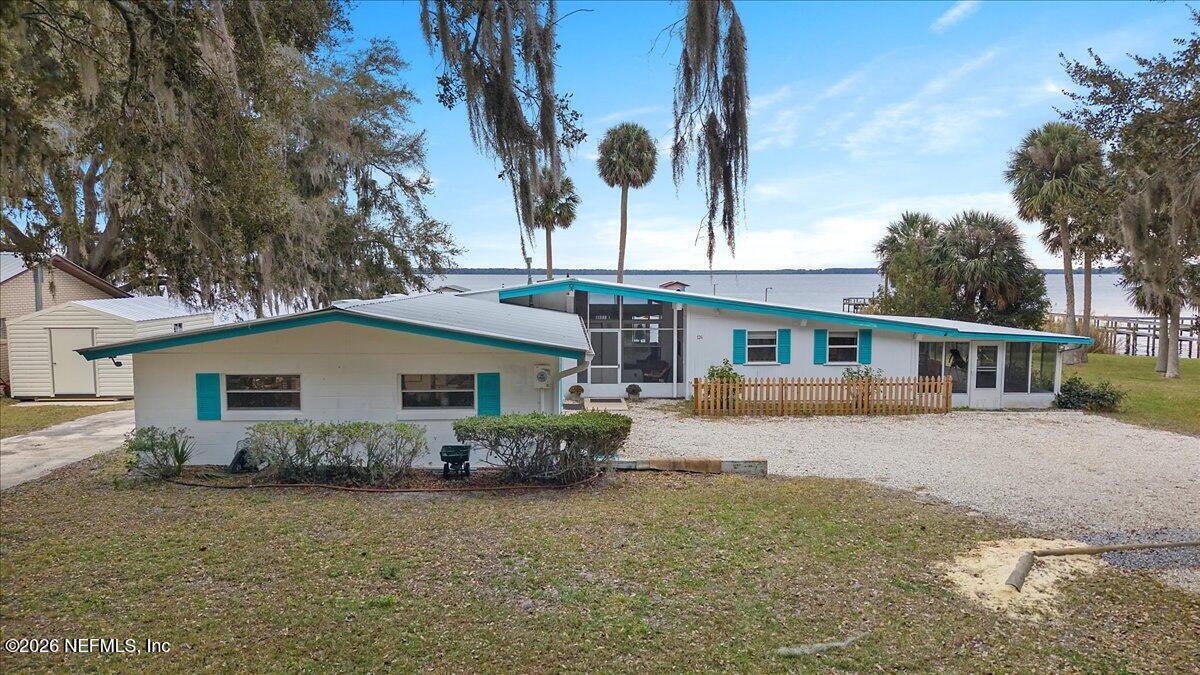 Image 2: 01-Aerial Front