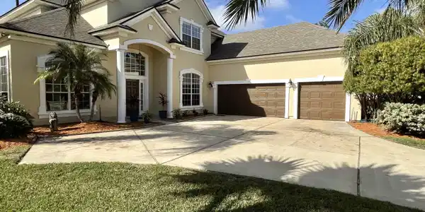 2239 AUTUMN COVE CIR