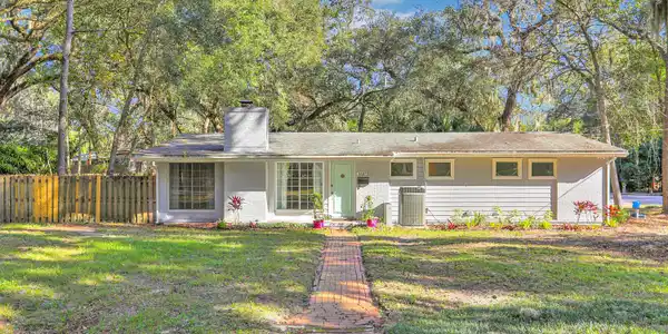 2637 GRASSHOPPER LN
