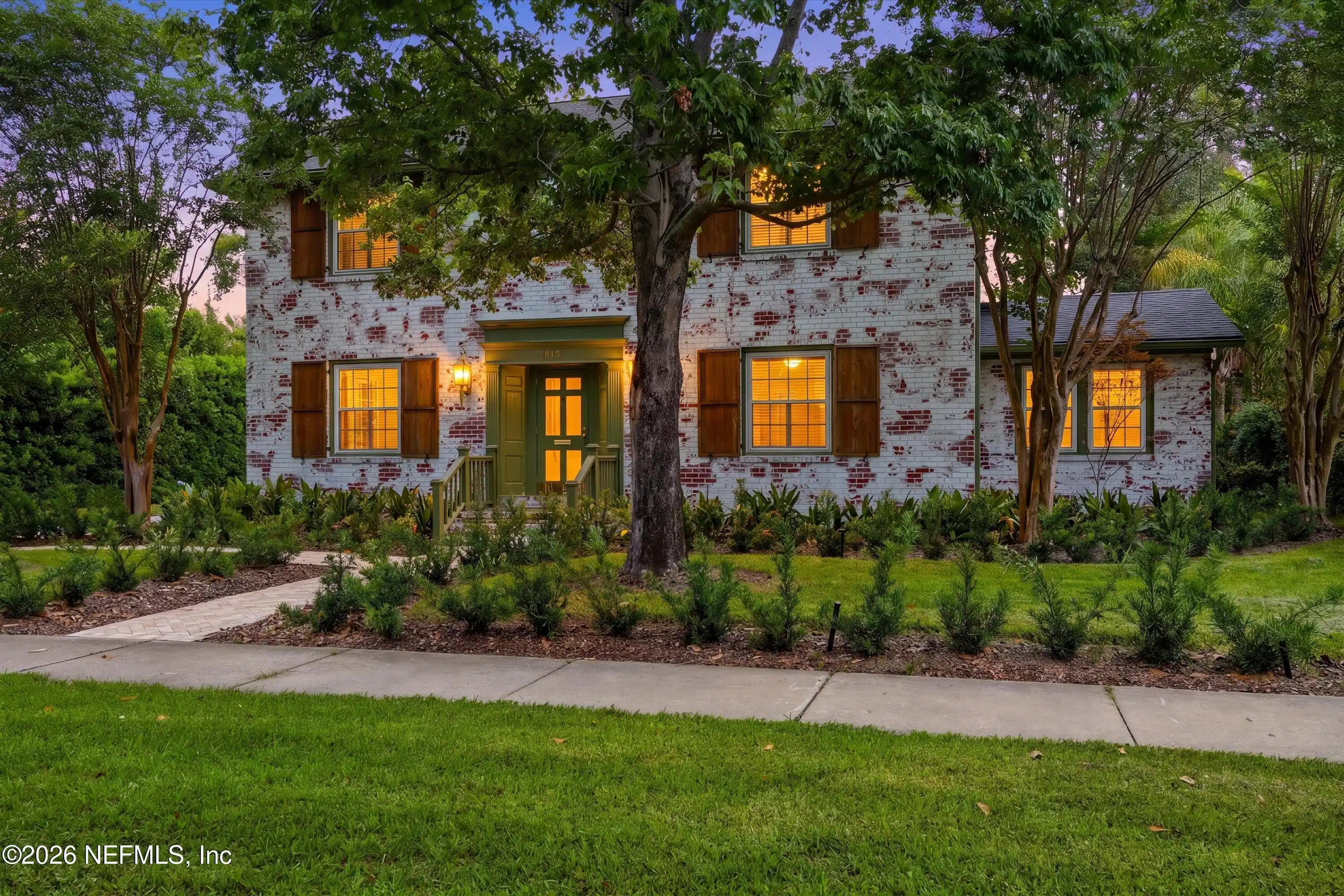 Image 1: Twilight Front