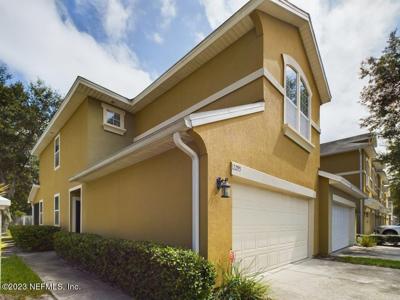 12295 BLACK WALNUT Court