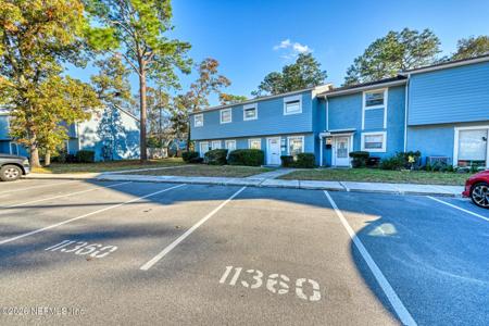 11360 WHITE BAY Lane