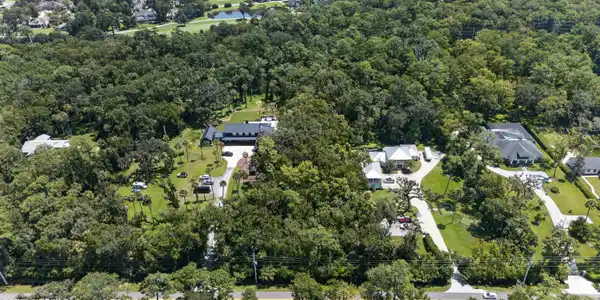 Image 2: N Roscoe Blvd PVB, FL 32082