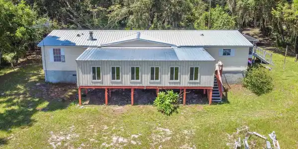 157 SILVER POND RD