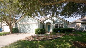 13790 DEVAN LEE DR E