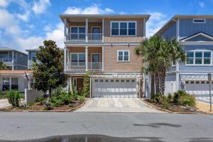 1808 OCEAN DR S