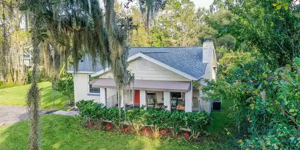 1657 WHITE OWL RD