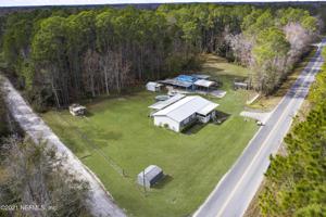 687 & 683 CARLIN RD