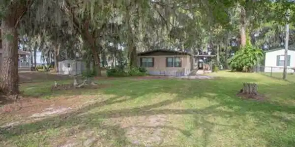 15240 US HIGHWAY 301