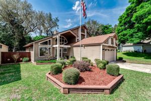 4044 ARBOR LAKE DR W