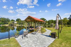 737 ARTHUR MOORE DR