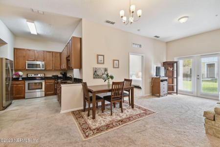 1116 GOLDEN LAKE Loop