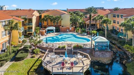 200 LAGUNA VILLAS Boulevard