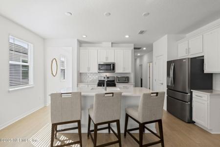 543 BLIND OAK Circle