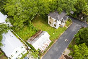 95/93 ONEIDA ST
