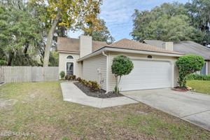 3946 VALLEY GARDEN DR