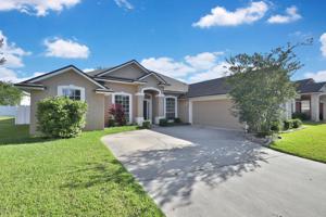 13718 FISH EAGLE DR W