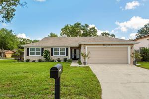 8043 N LE HAVRE DR N