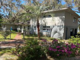 106 E COWPEN LAKE POINT RD
