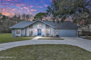 1204 SHALLOWFORD DR W
