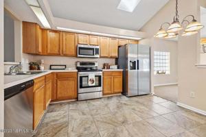 11914 ARBOR LAKE DR