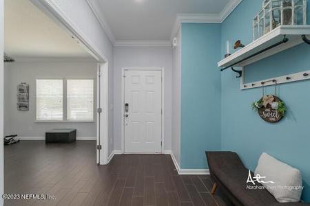 385 ASPEN LEAF DR