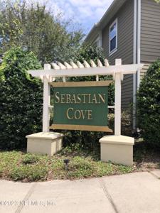 2760 GOLDEN LAKE