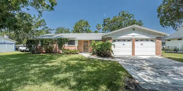 479 CREIGHTON