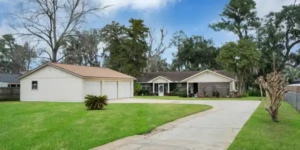 32 HARMONY HALL RD