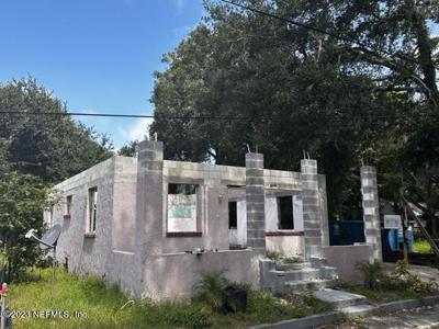 118 LINCOLN Street