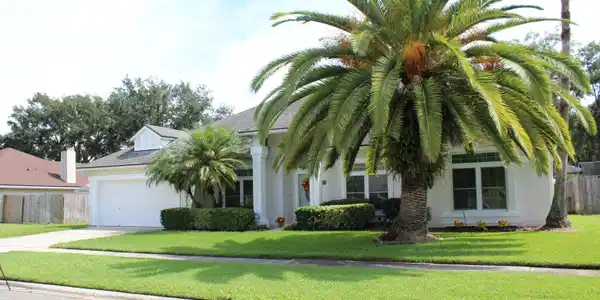 1504 WINSTON LN