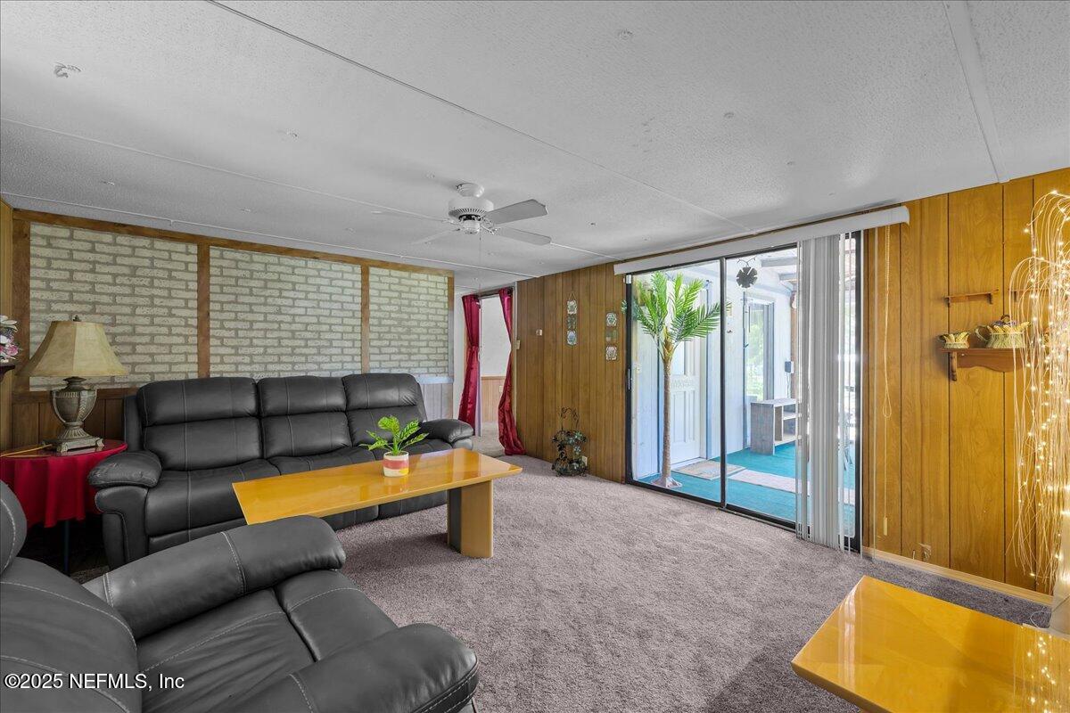 Image 2: 12-JWLeeMedia2507104950