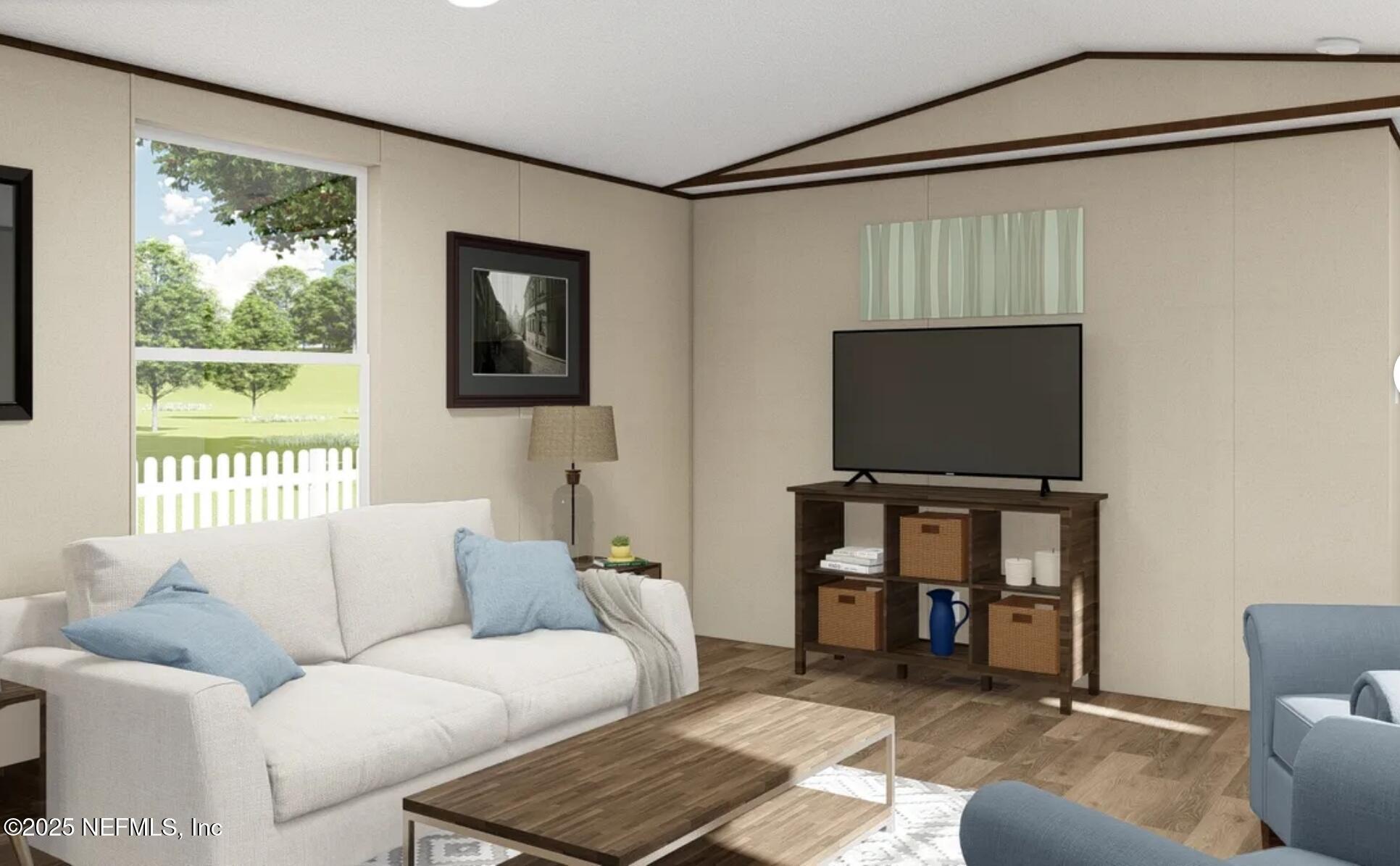 Image 2: Living Room