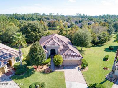 28 GARDEN GROVE Court