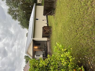 115 BREEZEWAY