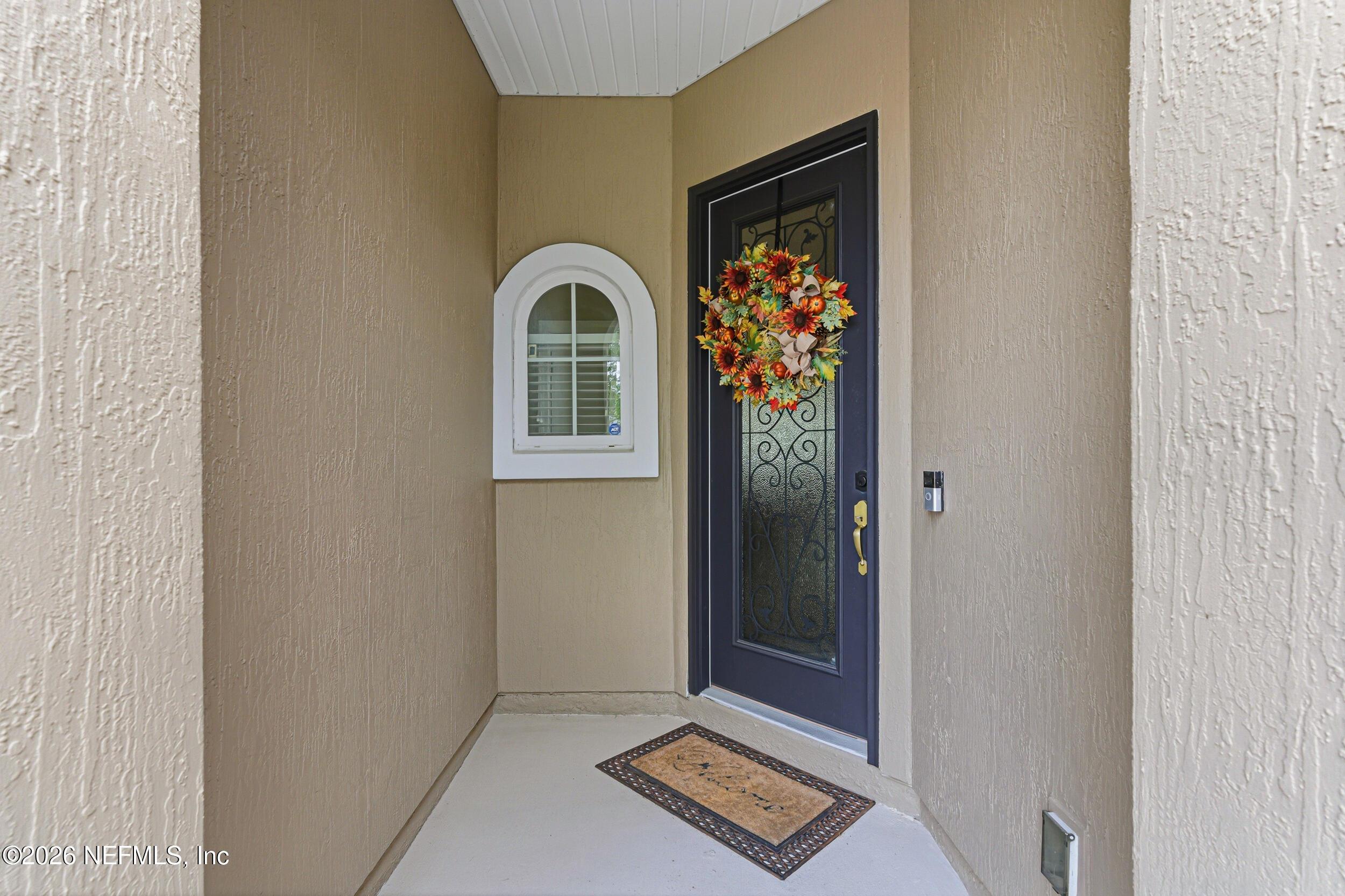 Image 4: Entry