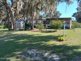100 LITTLE ORANGE LAKE DR