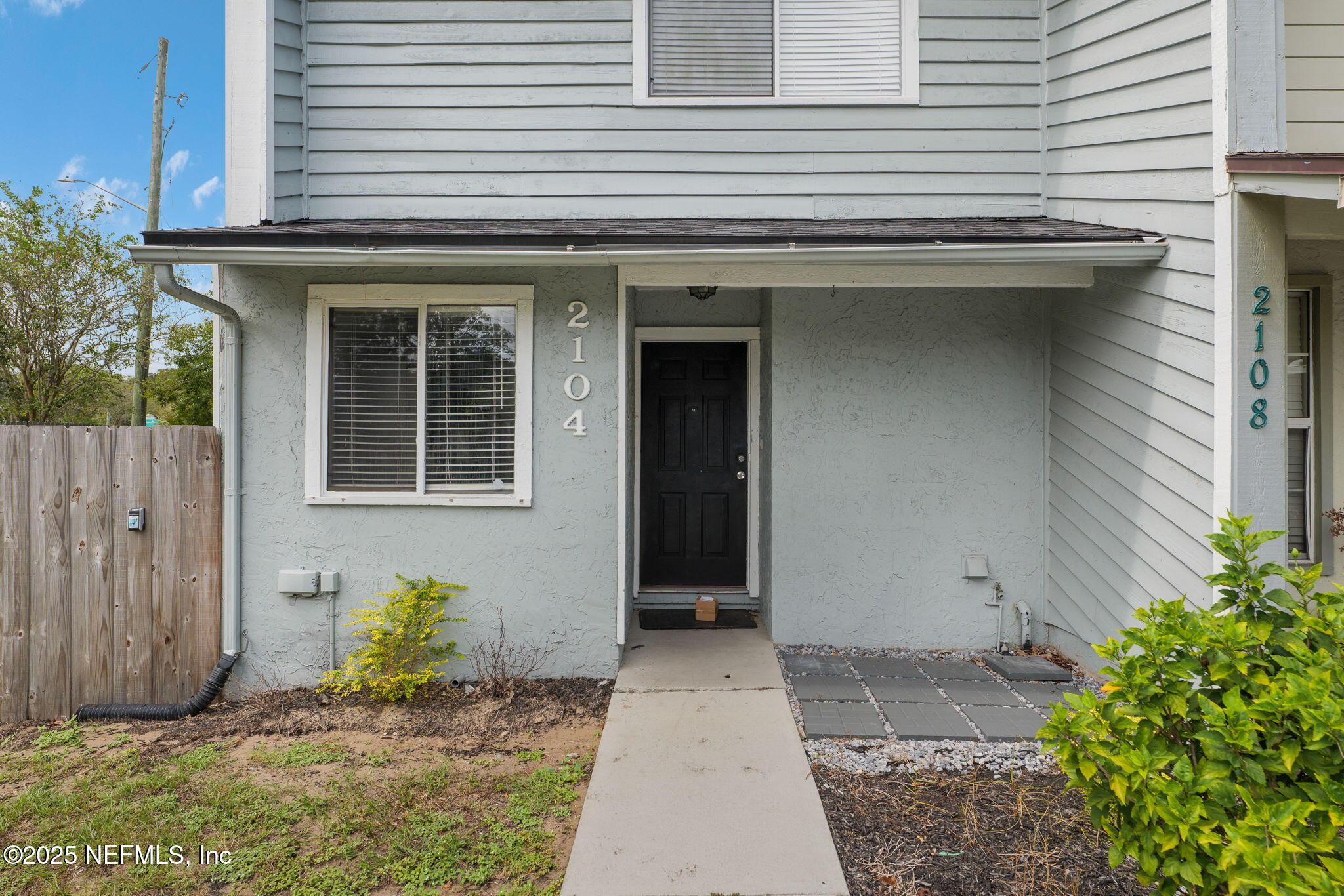 Image 2: 2104_DWDW-3